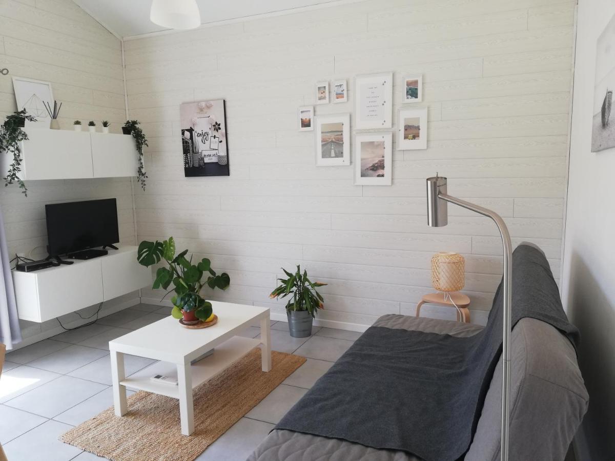 Appartement Proche Lac Et Plage ลียง ภายนอก รูปภาพ